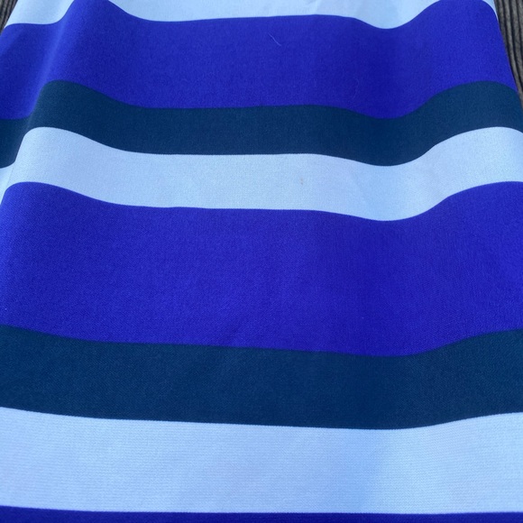 Sleeveless top - Picture 3 of 5